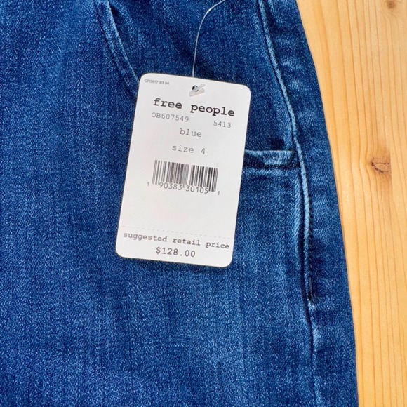 NWT Free People Denim Jumpsuit Sleeveless‎ Blue Size 4 Boho Y2K Soft girl HTF - Picture 6 of 8